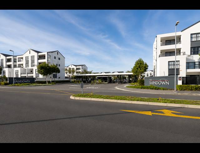 3 BEDROOM APARTMENT TO LET IN SANDOWN